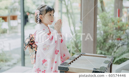 Girls Shichigosan Worshiping Photography Cooperation: Takahata Fudoson 60574446