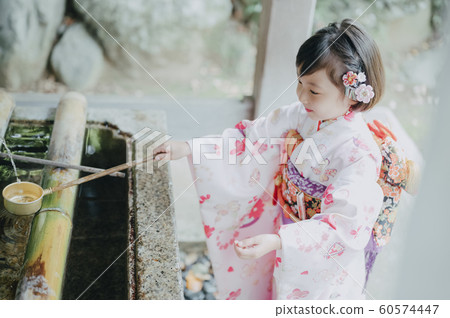 Girls Shichigosan Temizu Photography Cooperation: Takahata Fudoson 60574447