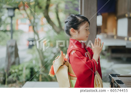 Girls Shichigosan Worshiping Photography Cooperation: Takahata Fudoson 60574455