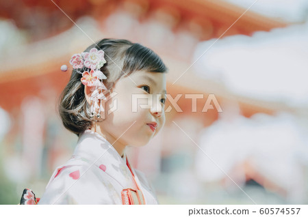 Girls Shichigosan Temizu Photography Cooperation: Takahata Fudoson Girls Shichigosan Temizu Photography Cooperation: Takahata Fudoson 60574557