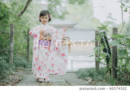 Girls Shichigosan Portrait Photography Cooperation: Takahata Fudoson 60574582