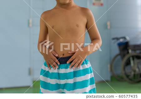 游泳池 60577435