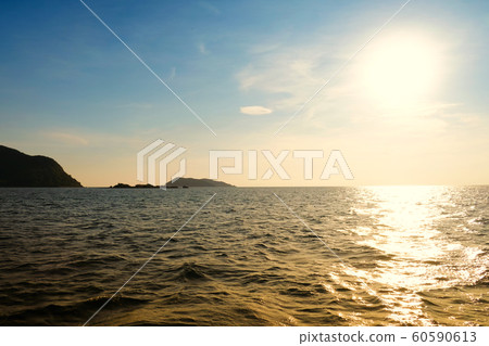 Samaesarn Island in evening sunset view. 60590613