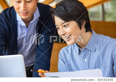 休閒工作場所 60591695