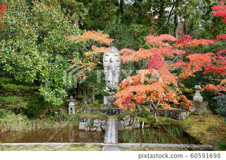 Shiga stone tower temple garden stone Buddha Shiga stone tower temple garden stone Buddha 60591698