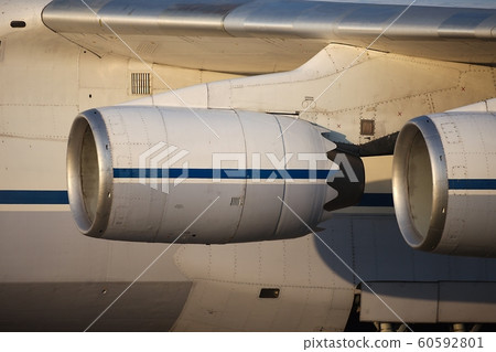 Jet Engines 60592801