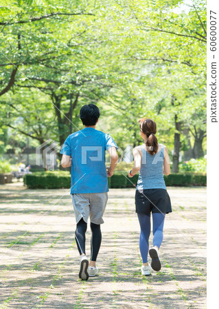 Jogging couple exercise image 60600077