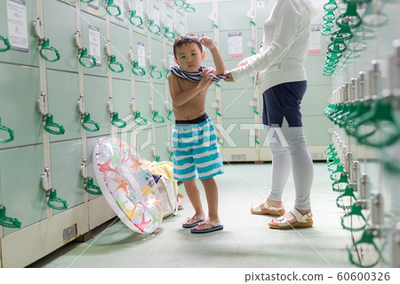 The pool The pool 60600326