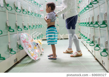 The pool The pool 60600327