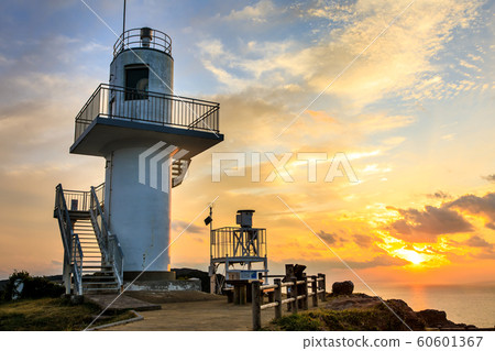 大磯之花燈塔的日落[長崎縣平戶市] 60601367