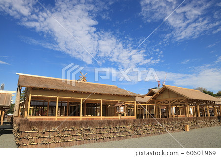 Opening of the Imperial Palace and Okuma Shrine 60601969