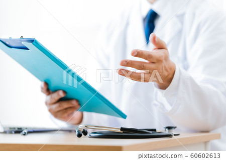 Doctor at hand Doctor at hand 60602613
