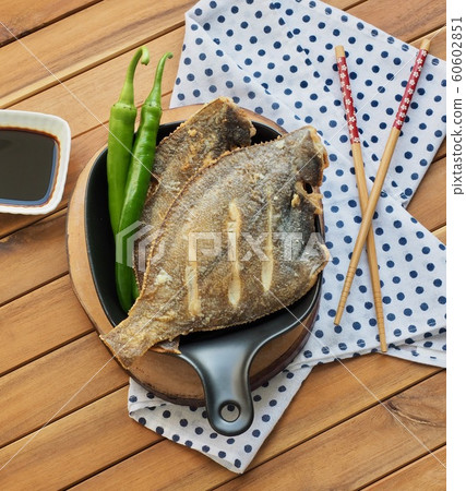 Asian food flounder grilled and green pepper Asian food flounder grilled and green pepper 60602851