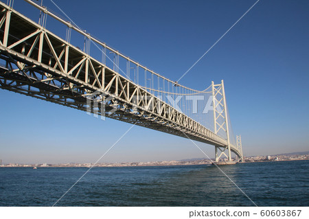 Akashi Kaikyo Bridge 60603867