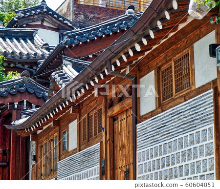 Bukchon Hanok Village, Seoul, Korea Bukchon Hanok Village, Seoul, Korea 60604051