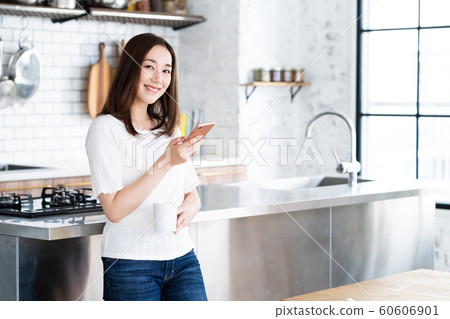 Ladies Kitchen Young Lifestyle Casual 60606901