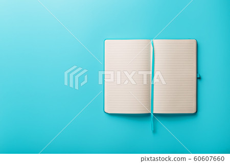 Open notebook, a book with blank and blank pages 60607660