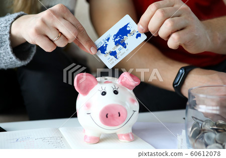Increasing income and saving-up Increasing income and saving-up 60612078