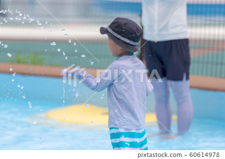 pool, pools, little child 60614978