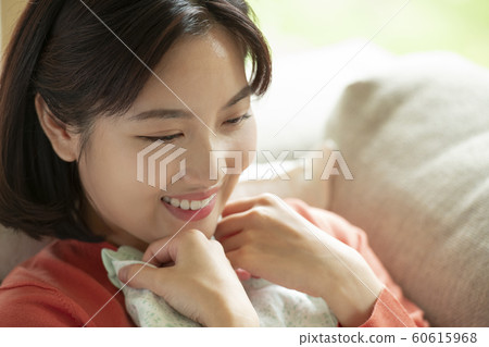 Family mom clothes 60615968