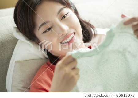 Family mom clothes 60615975