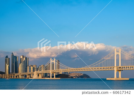 Diamond Bridge(Gwangan Bridge) in Busan,Korea Diamond Bridge(Gwangan Bridge) in Busan,Korea 60617342