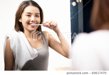 女人的生活方式牙膏 女人的生活方式牙膏 60617470