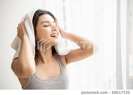 Female lifestyle after bath 60617530