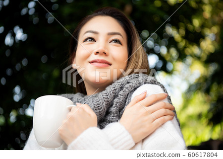 Ladies teatime outdoors 60617804