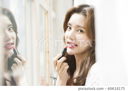 Women beauty Women beauty 60618175
