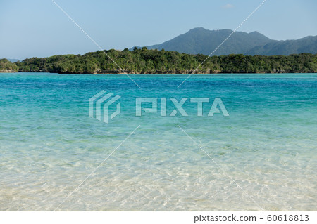 Okinawa Ishigakijima Kawahira Bay 60618813