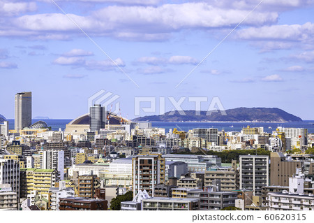 Beautiful cityscape of Fukuoka 60620315