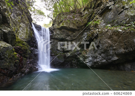 Mitaki Waterfall (Takihata, Kawachinagano City, Osaka Prefecture) Mitaki Waterfall (Takihata, Kawachinagano City, Osaka Prefecture) 60624869