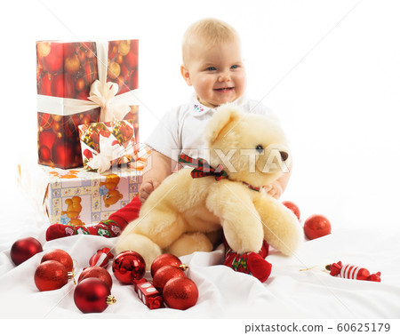 baby in christmas 60625179
