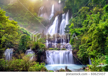 Thi Lo Su (Tee Lor Su) in Tak province. Thi Lo Su waterfall the largest waterfall in Thailand. 60625437