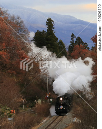 Banetsu West Line SL in late autumn 60626390