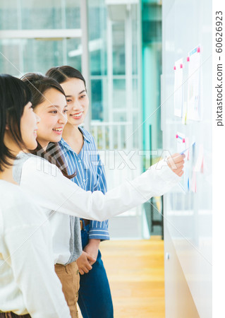 Meeting shooting cooperation "Kinki University" 60626923