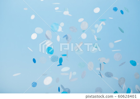 Blue falling confetti 60628401