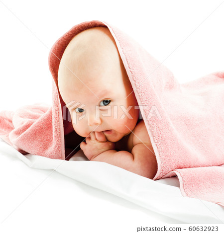 baby girl im towel 60632923