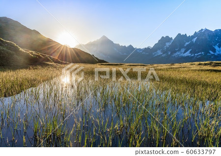 Mont Blanc massif in the French Alps Mont Blanc massif in the French Alps 60633797