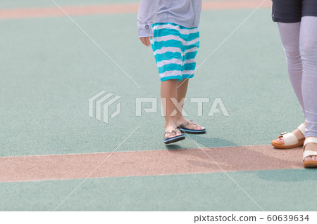 beach sandal, flip-flop, pool 60639634