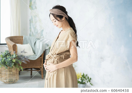 Pregnant woman full month maternity 60640438