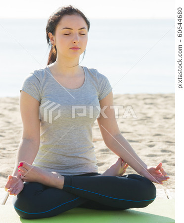 Yoga down time Stock Photo by ©jayfish 98169828