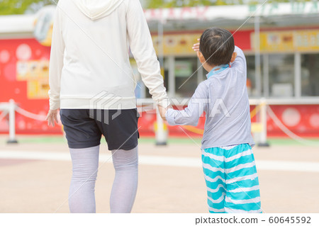 pool, pools, stall 60645592