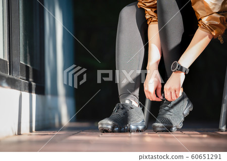 Female lifestyle departure Female lifestyle departure 60651291