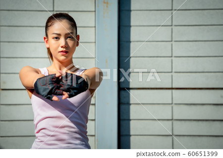 女士拉伸戶外 女士拉伸戶外 60651399