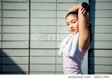 Ladies Stretch Outdoor Ladies Stretch Outdoor 60651404