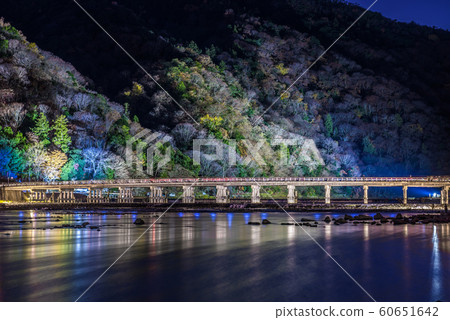 [Kyoto Prefecture] Arashiyama Hanato Road 60651642