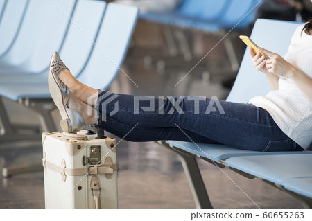 Airport Waiting Bench Bench Feet Carry Bag 60655263