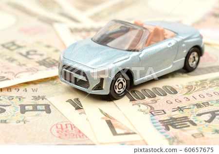 Car and money 60657675